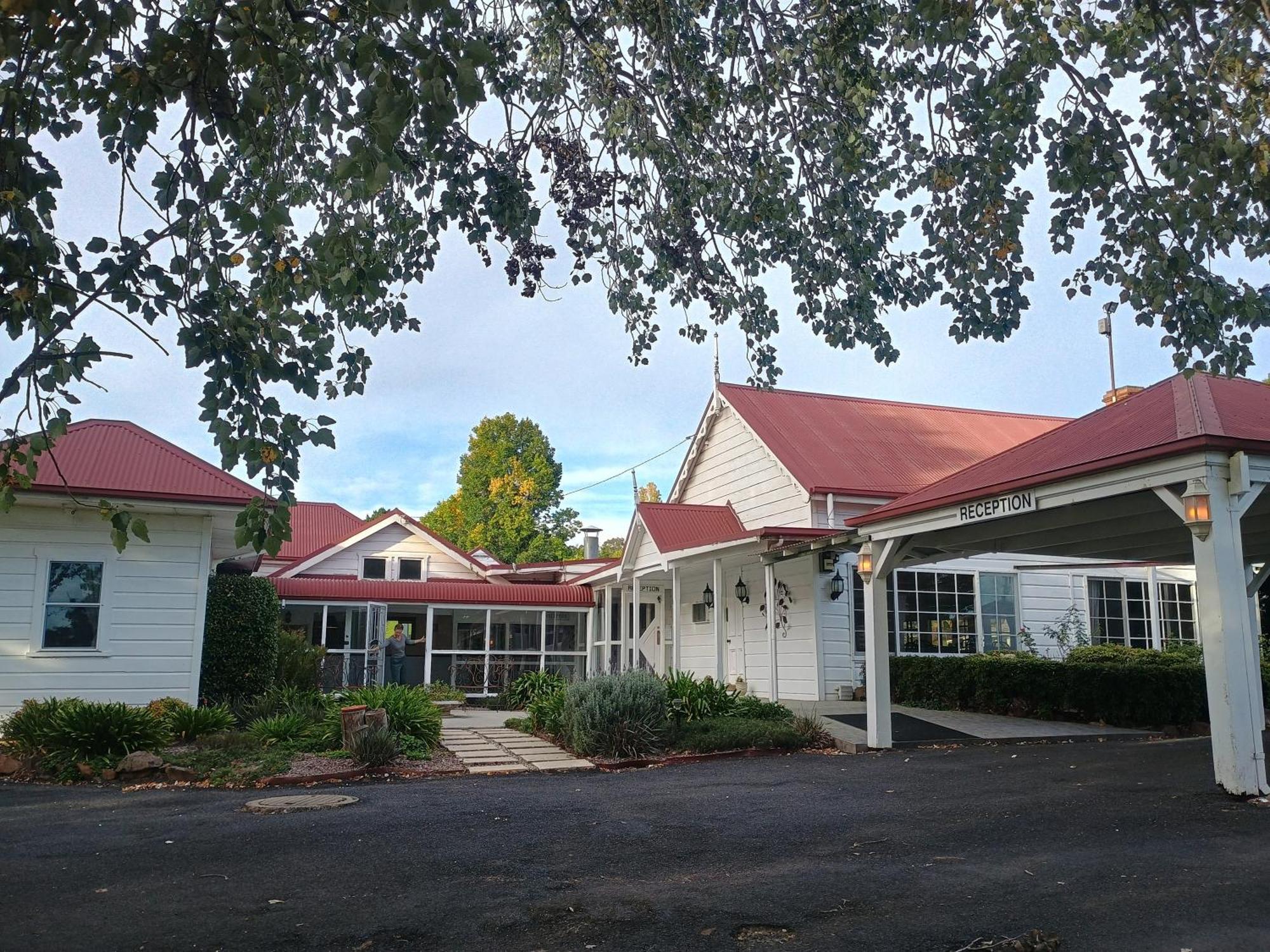 Moore Park Inn Armidale Luaran gambar